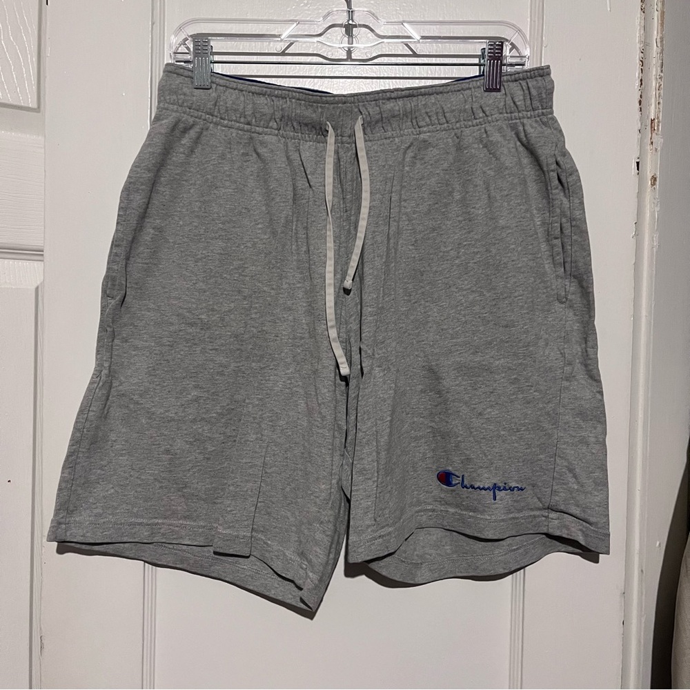 Grey sweat shorts champion large for men